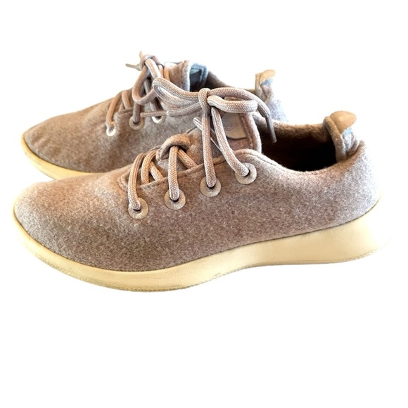 Allbirds Sneakers Merino wool runners in lilac purple Sz 9. Worn 3X. - Picture 2 of 15